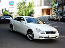 Mercedes-Benz CLS (C219)
